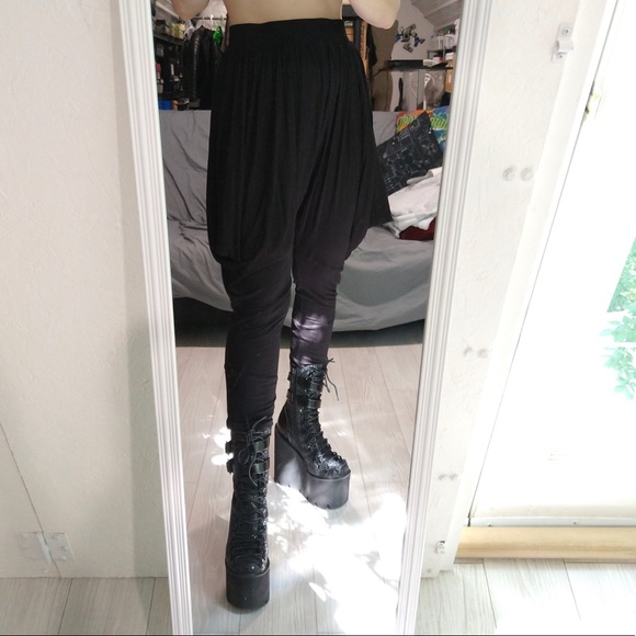 Batwing Pants - Picture 3 of 8